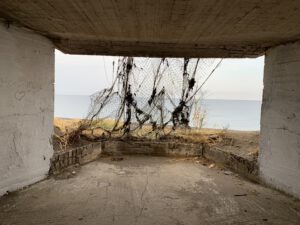 Bunker am Strand von Rhodos.