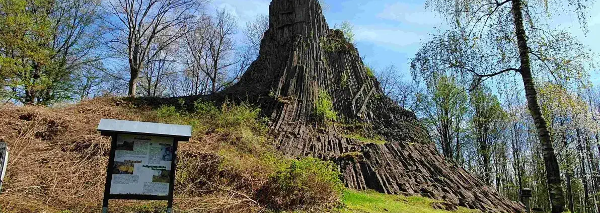 Der Druidenstein bei Herkersdorf in Rheinland-Pfalz birgt Geheimnissse.