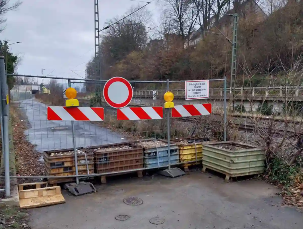 Der Spinnerweg wurde teilweise gesperrt Zugang West