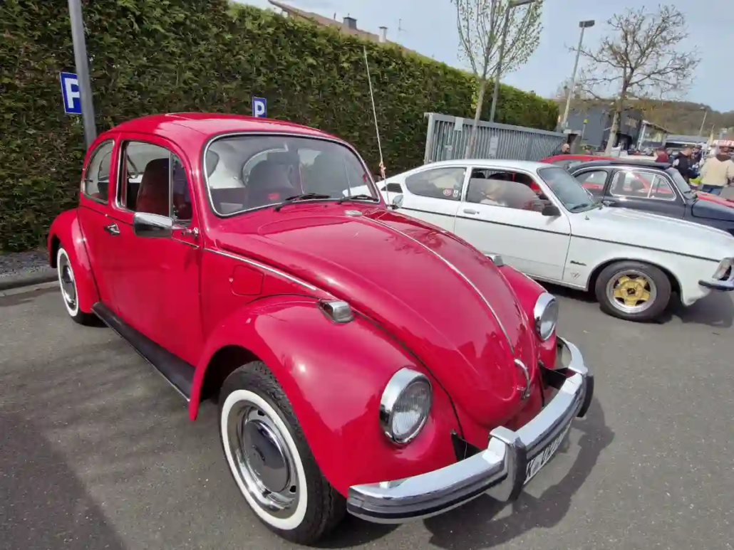 Oldtimer ueberrollen Eitorf Kaefer