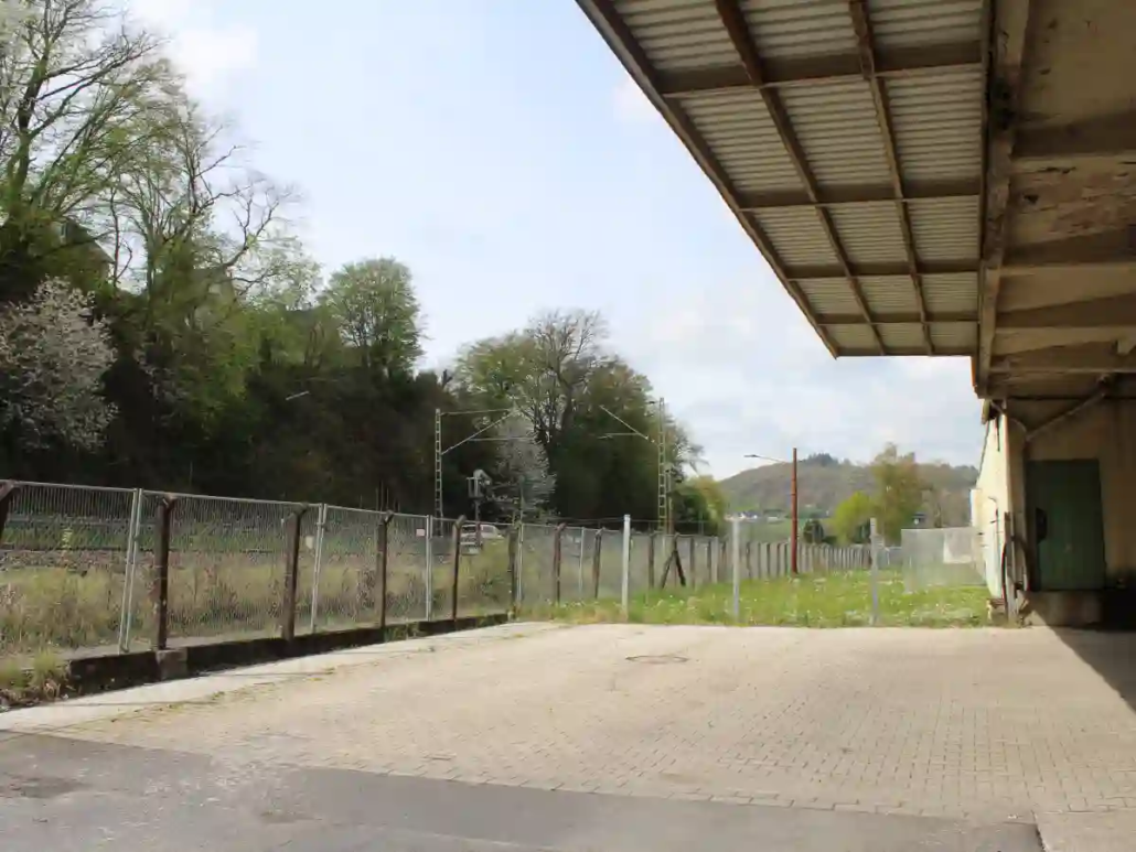 Das Schoeller Gelaende in Eitorf und wie es dort weitergeht Gleiszugang