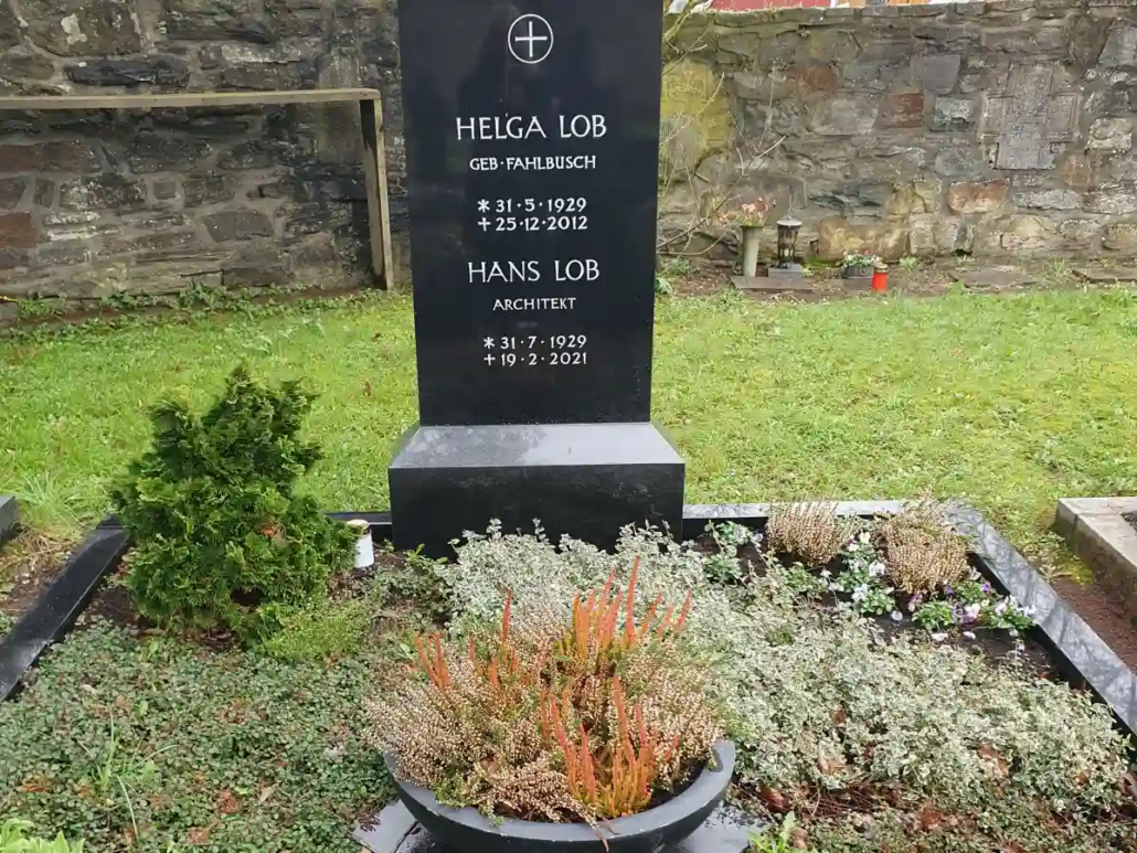 Die Kirche St. Josef steht erneut zum Verkauf Grab Lob