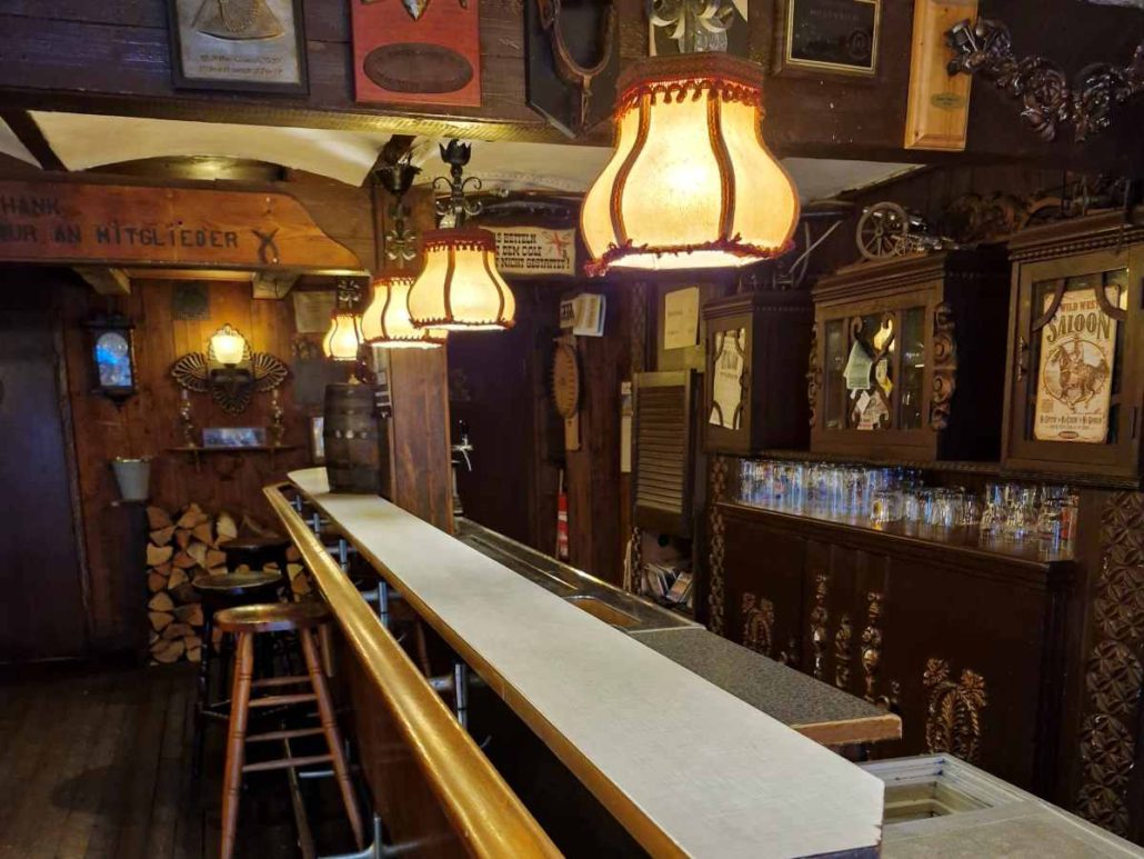 Der Saloon der Westernstadt in Stromberg.