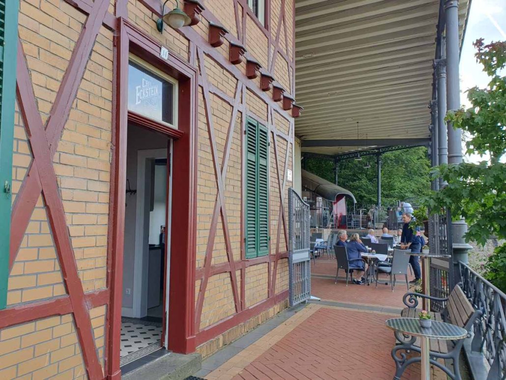 Die Malbergbahn als Geisterbahn von Bad Ems.